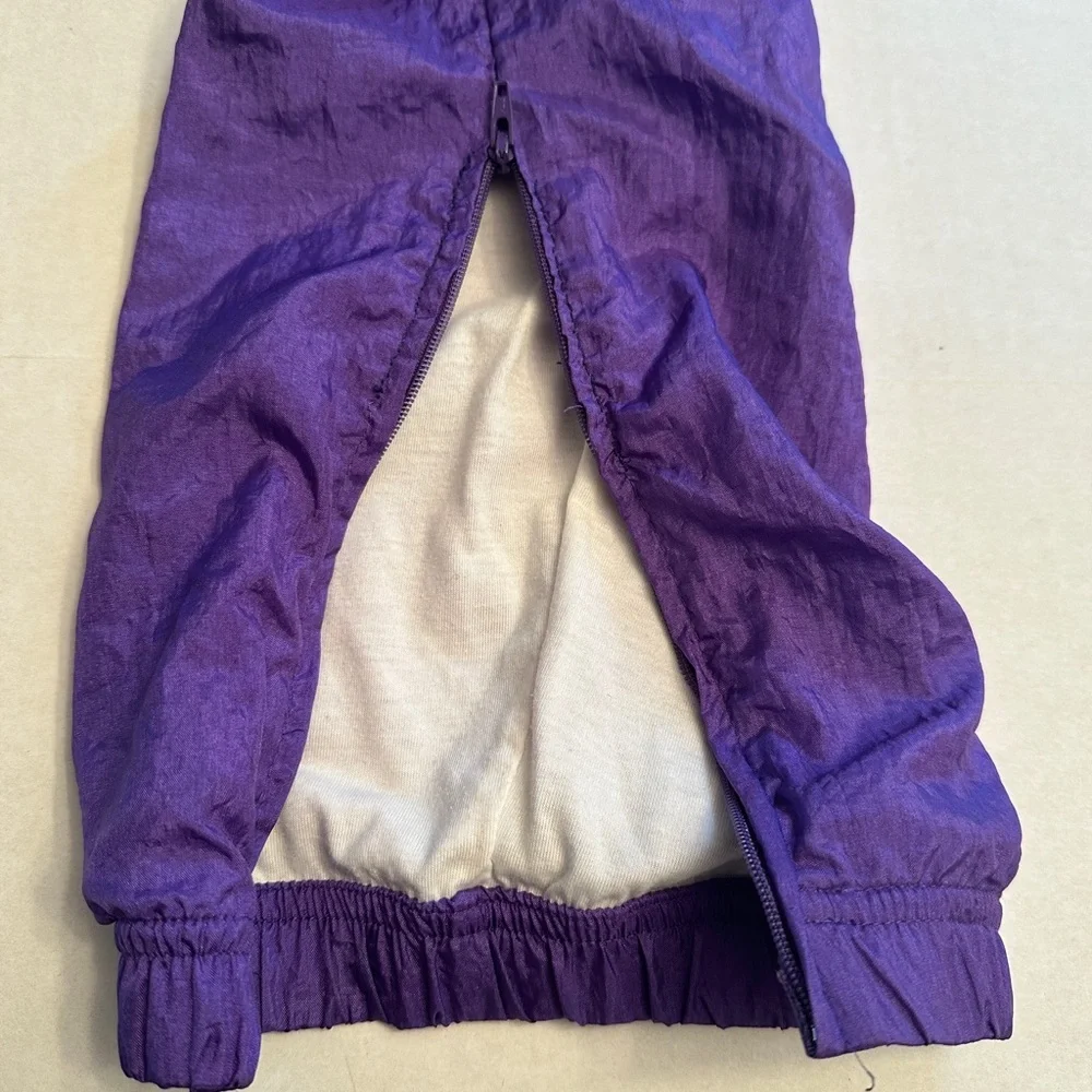Vintage SERGIO TACCHINI Size 34 Nylon‎ Track Pant Joggers Purple Lined Zip Ankle